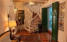 Encanto Guesthouse